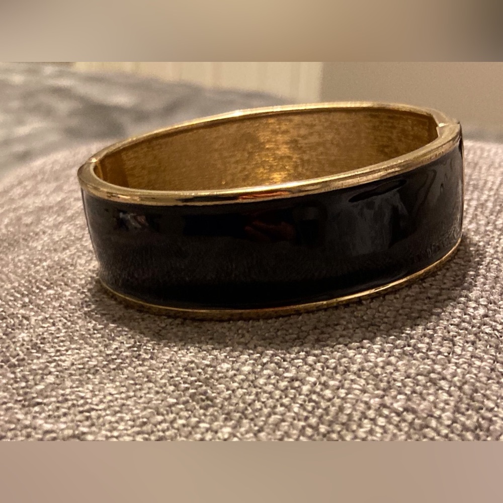 Charming Charlie black/gold bangle bracelet